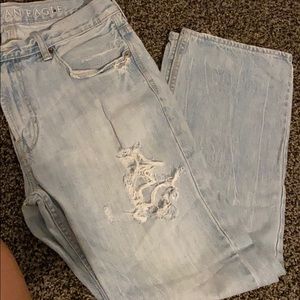 Light wash AE jeans